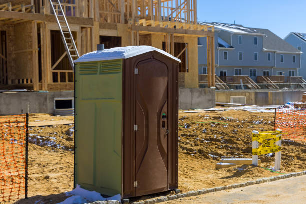Best Portable restroom trailer rental  in Canton, OH